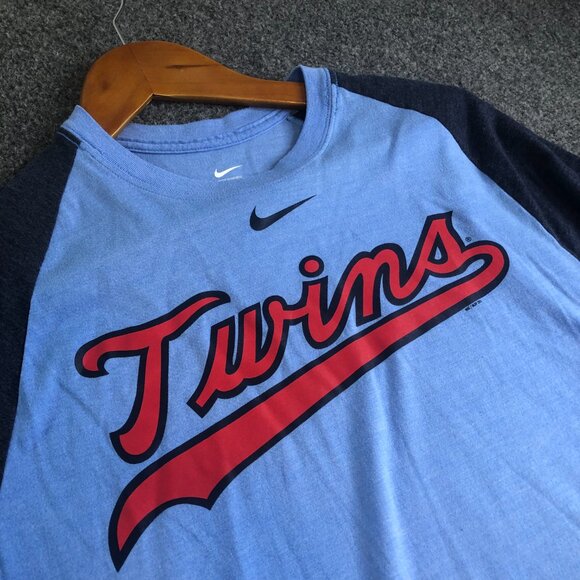 Nike Minnesota Twins Shirt Men Large Blue Raglan 3/4 Sleeve Baseball Cooperstown - Picture 3 of 10